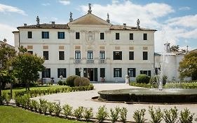 Villa Volpi